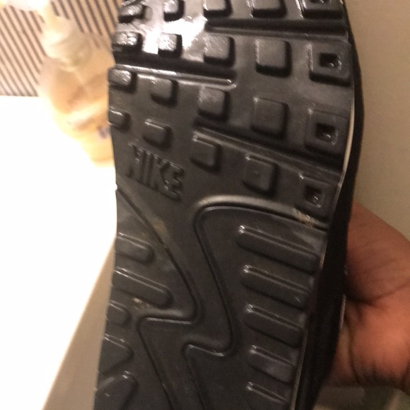 Air Max Size 7.5 worn a couple times - Picture 2 of 2